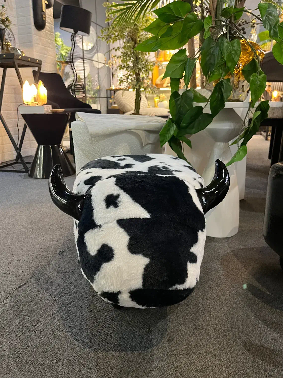 پاف گاو|صندلی و نیمکت|کرج, فاز ۱ مهرشهر|دیوار