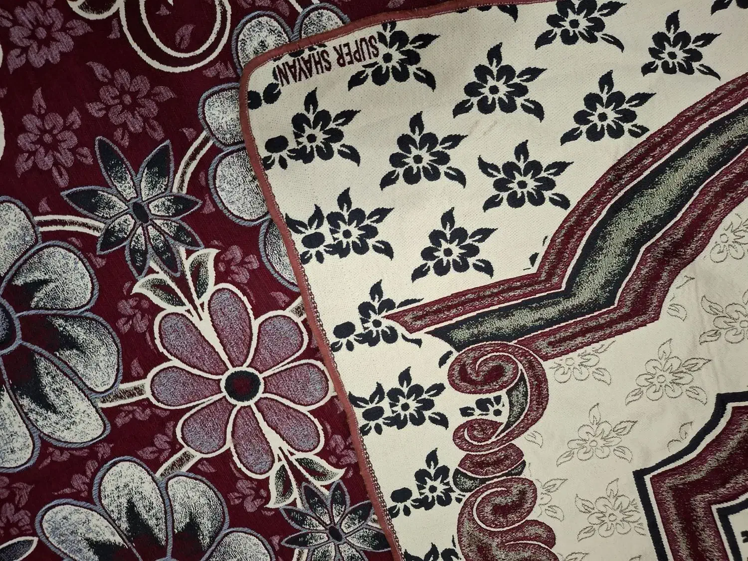 روفرشی|روفرشی|لاهیجان, آهندان|دیوار