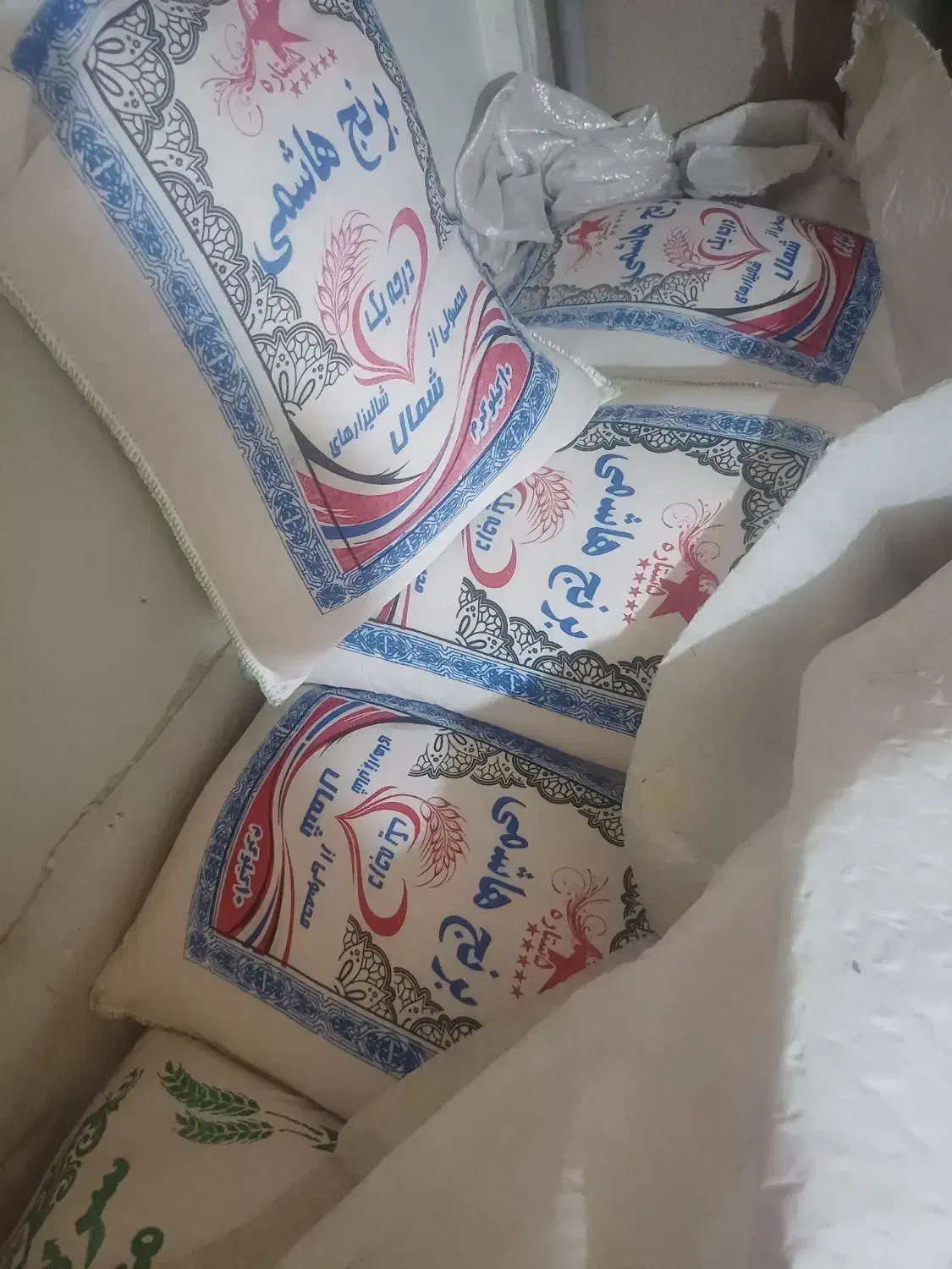 فروش برنج طارم هاشمی درجه یک اعلا شمال|خوردنی و آشامیدنی|فولادشهر, B5|دیوار