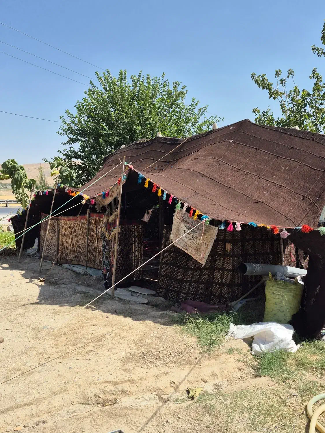 چادر سیاه عشایری یا همون دوار|کوهنوردی و کمپینگ|بروجرد, |دیوار