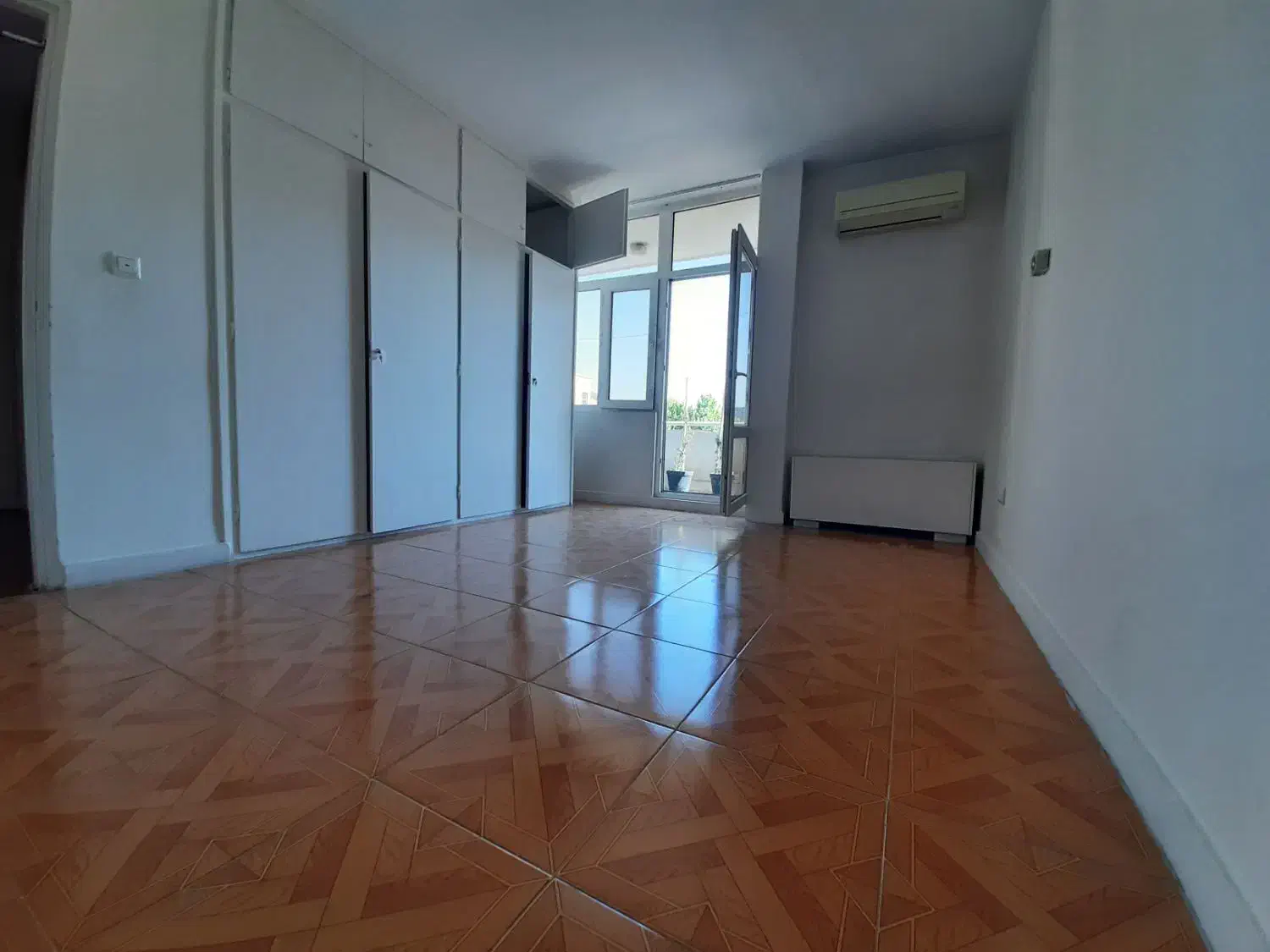 ۱۶۰متر۳خواب /کف قیمت منطقه/ جردن بلوار ستاری