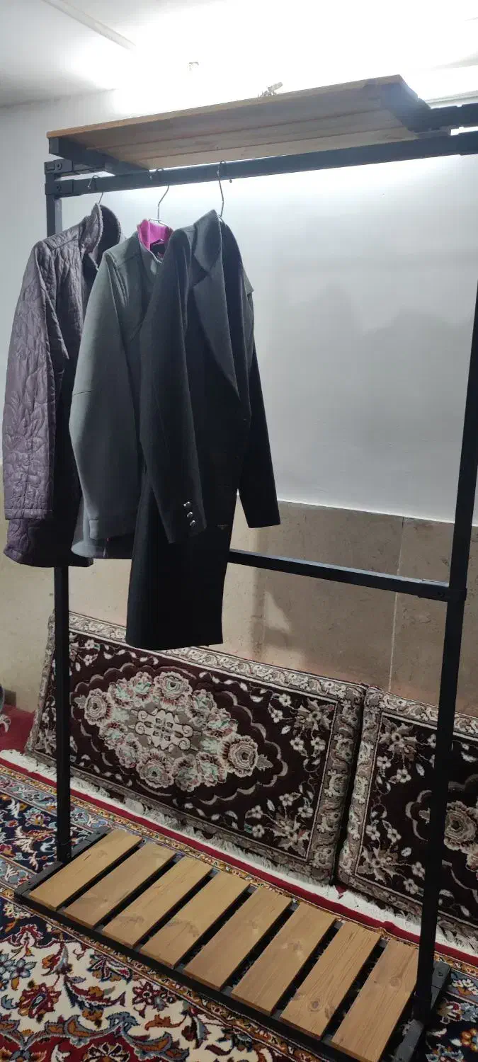 چوب لباسی، رگال لباس،|جاکفشی، کمد، دراور|مشهد, شهید بصیر|دیوار