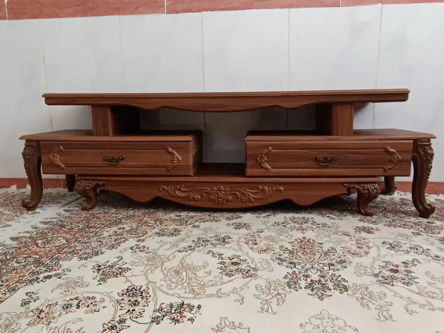 زیر میزی تلویزیونی|میز تلویزیون|روانسر, |دیوار