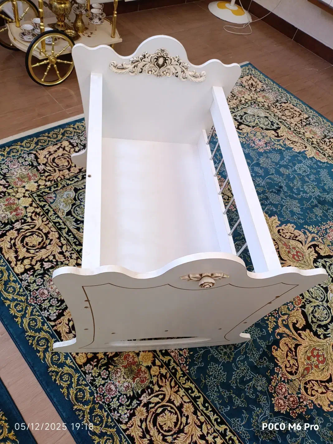 گهواره کودک|تخت و صندلی بچه|اردبیل, |دیوار