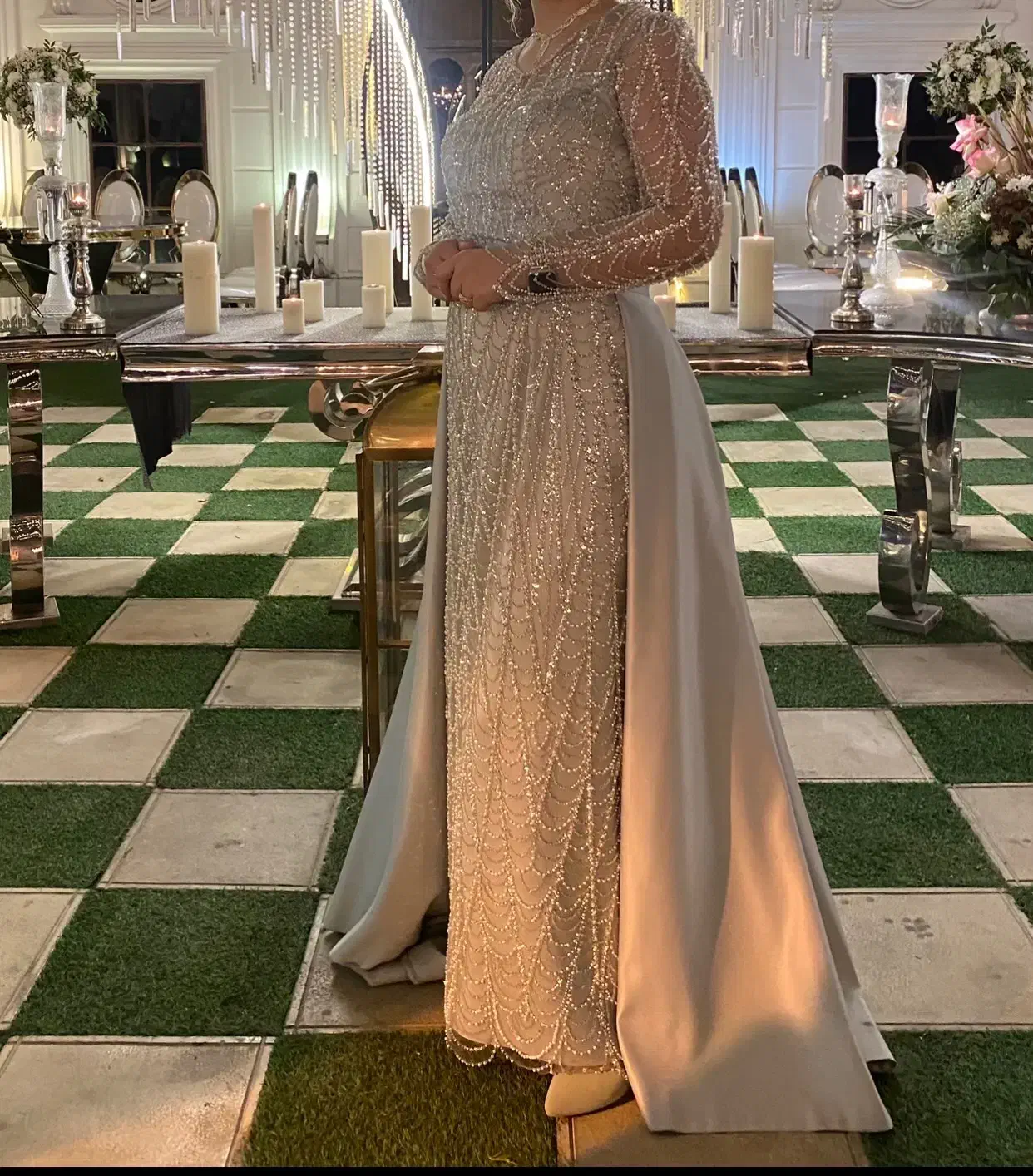 لباس مجلسی|لباس|ری, دولتآباد|دیوار