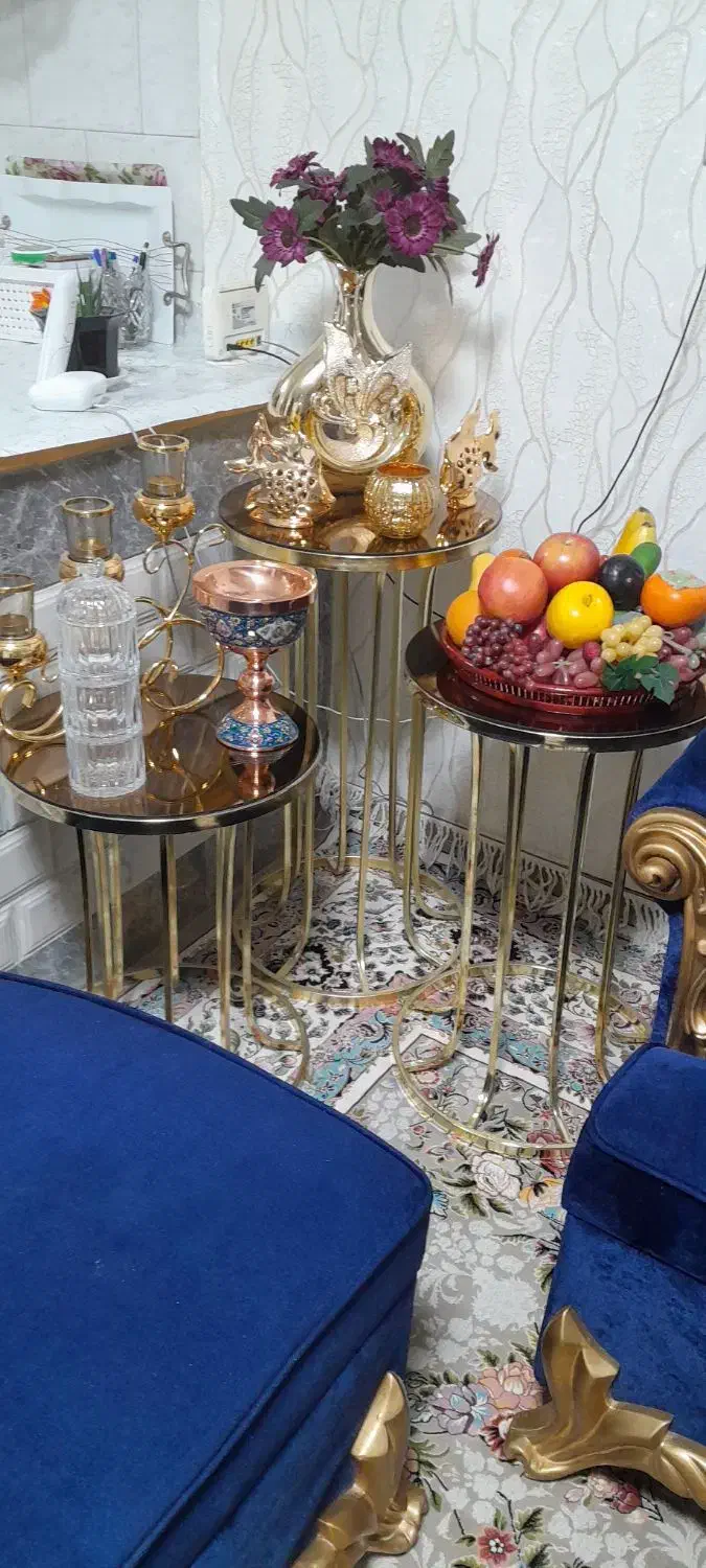 ۳ عدد عسلی طلایی|مبلمان خانگی و میز عسلی|نجف‌آباد, ویلاشهر|دیوار