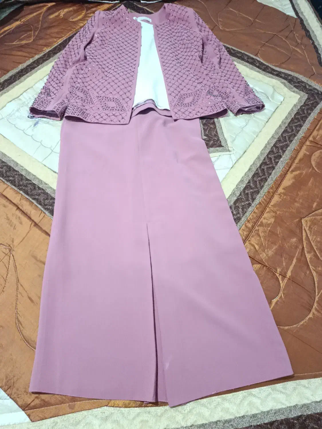 کت دامن|لباس|شوط, |دیوار