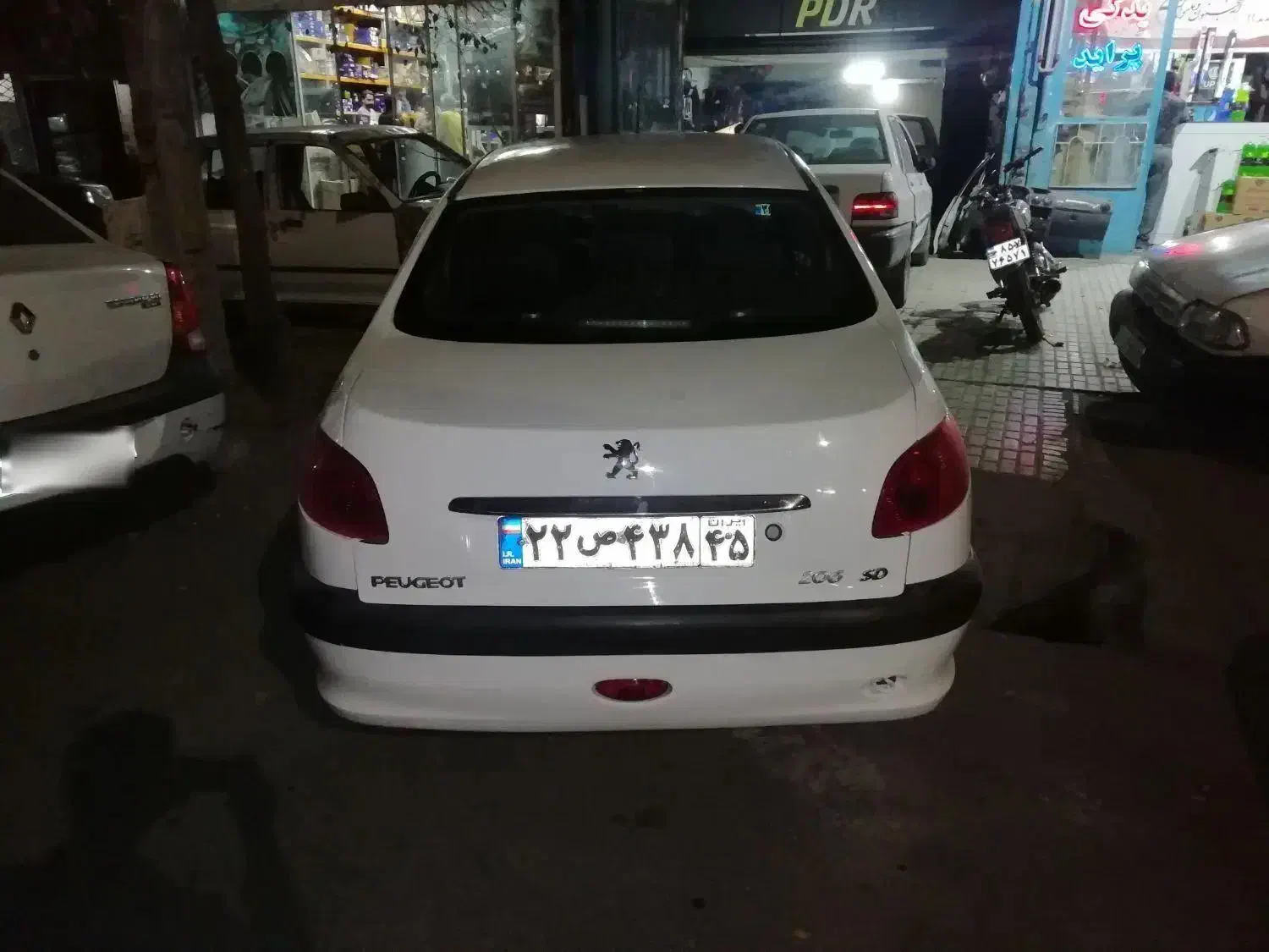 206v۸مدل 90|خودرو سواری و وانت|تربتحیدریه, میدان مرکزی|دیوار