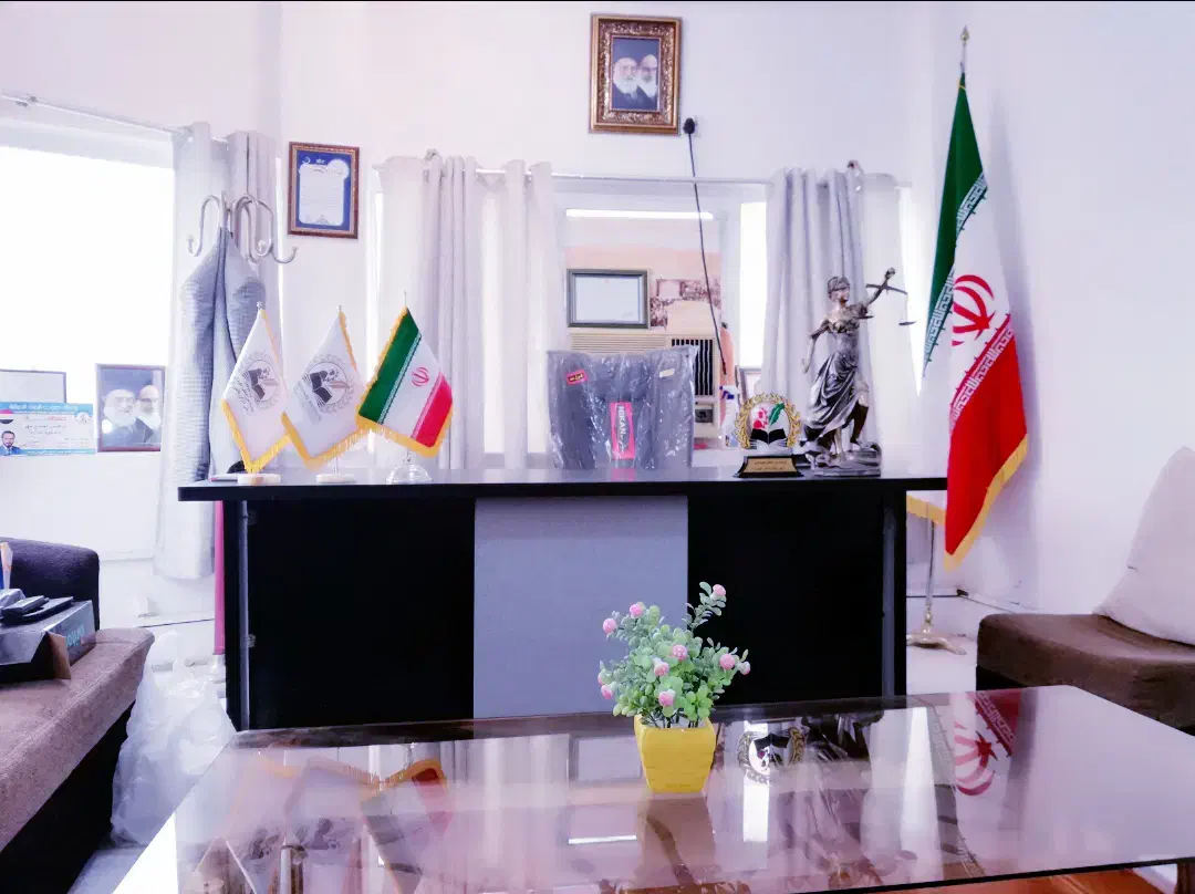 استخدام منشی و کارمند اداری در شرکت معتبر گرید A|استخدام اداری و مدیریت|تهران, توحید|دیوار