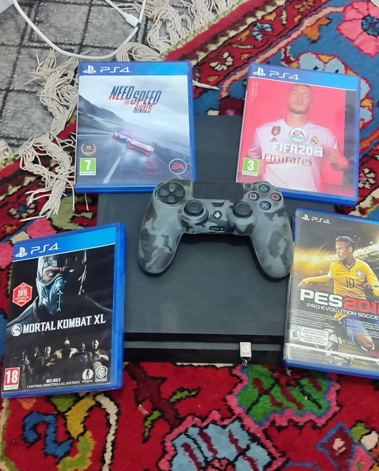 یک ترا کپی خورps4اسلیم|کنسول، بازی ویدئویی و آنلاین|نهاوند, |دیوار