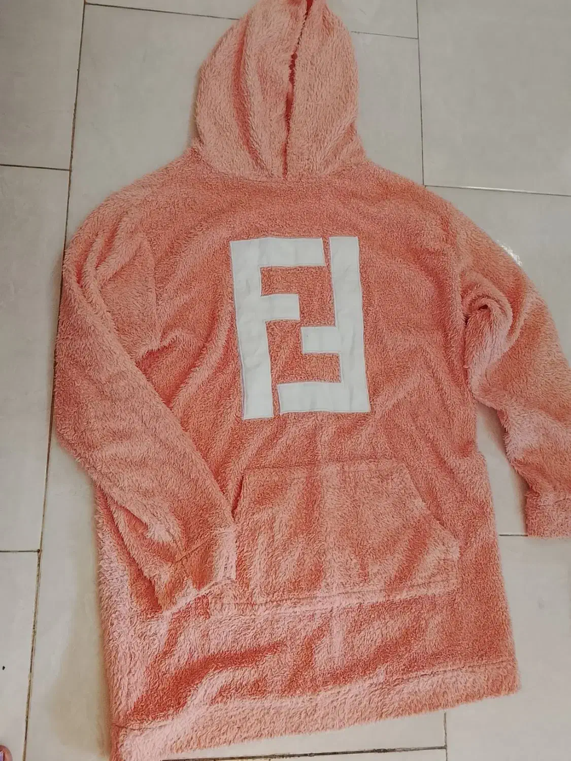 لباس|لباس|لاهیجان, کوی آزادگان|دیوار