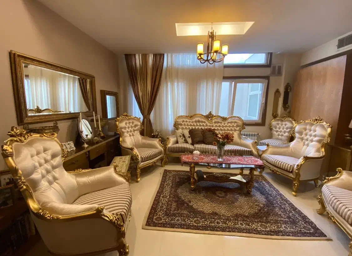 فروش مبلمان استیل و ناهار خوری  بعلت مهاجرت|مبلمان خانگی و میز عسلی|مشهد, هفت تیر (آب و برق)|دیوار