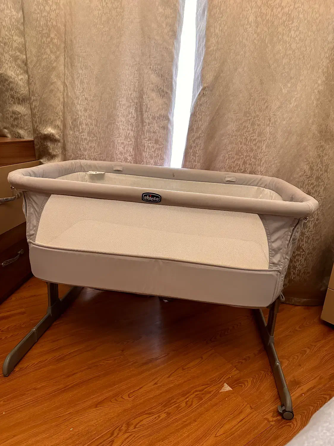 تخت کنار مادر برند چیکو|تخت و سرویس خواب|شاهرود, |دیوار