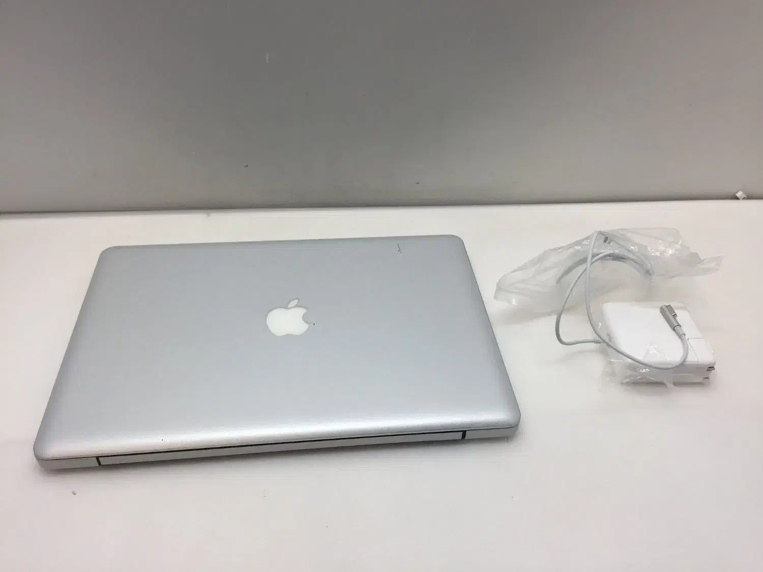 لب تاب MacBook pro 2010|رایانه همراه|تهران, آذربایجان|دیوار