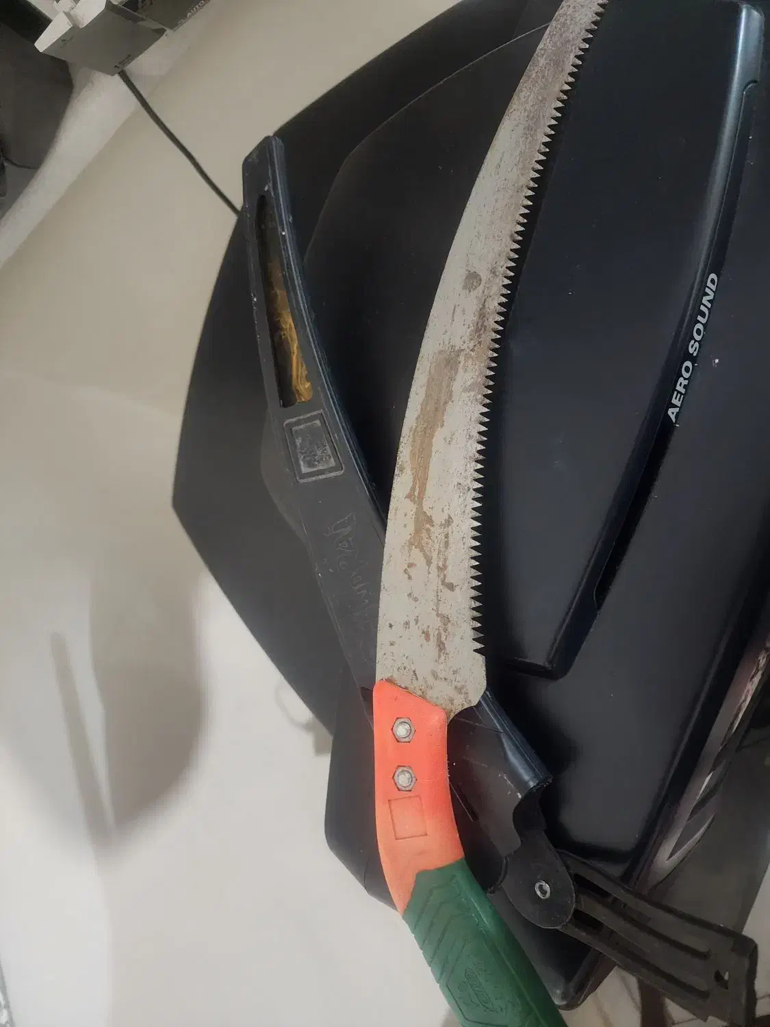 اره سامورایی|ابزارآلات|تهران, خواجه نظام الملک|دیوار