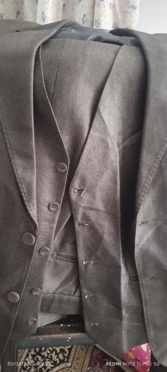 کت و شلوار و جلیقه|لباس|پاکدشت, پاکدشت (مامازند)|دیوار