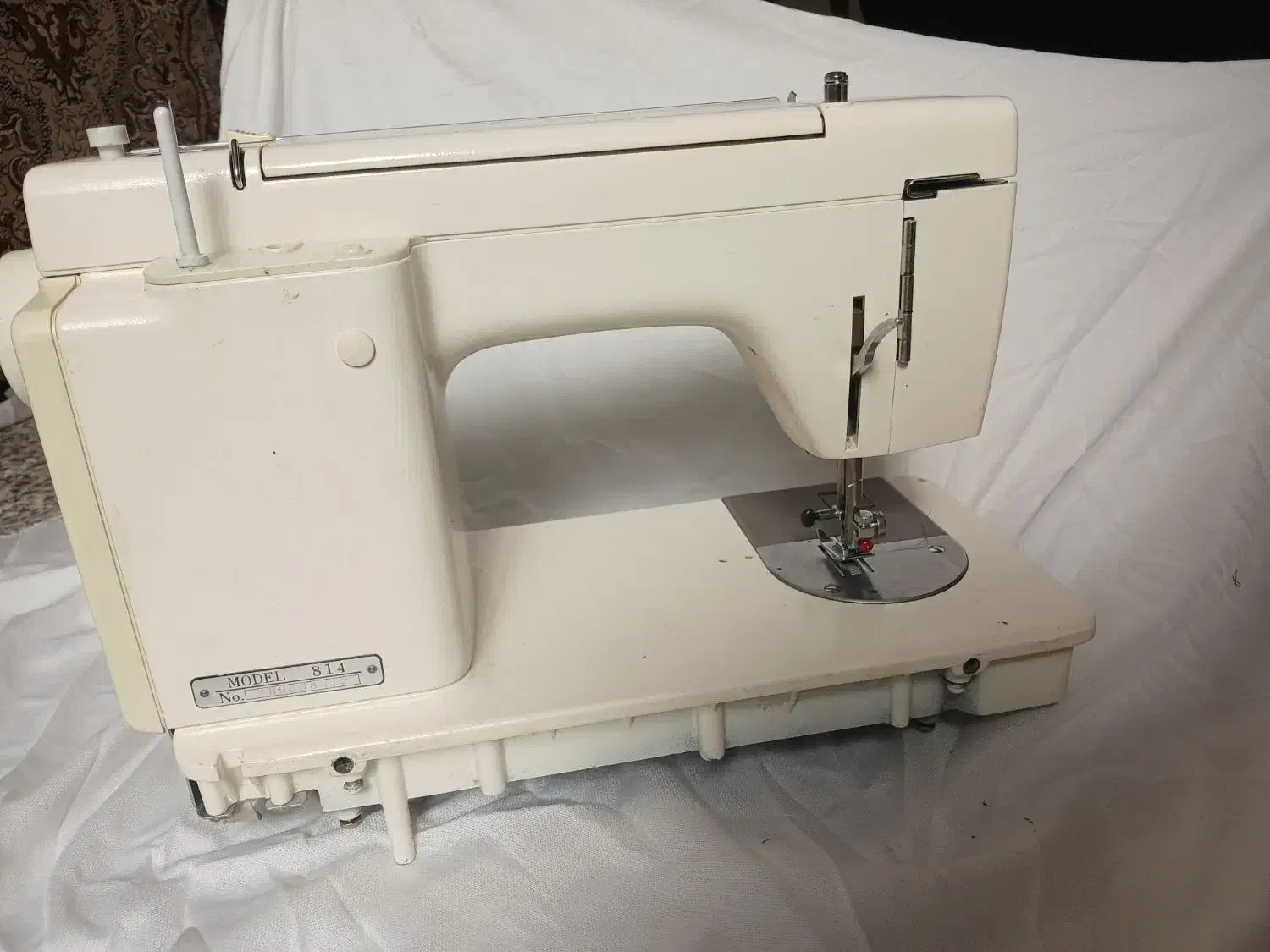 چرخ خیاطی ژانومه 814|چرخ خیاطی و ریسندگی|دهلران, |دیوار