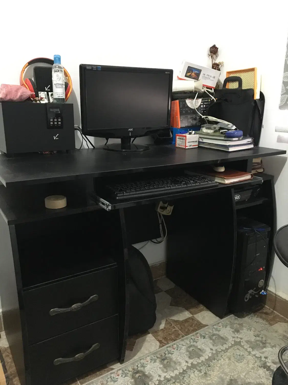 میز کامپیوتر کلاسیک|میز تحریر و کامپیوتر|رشت, منظریه|دیوار