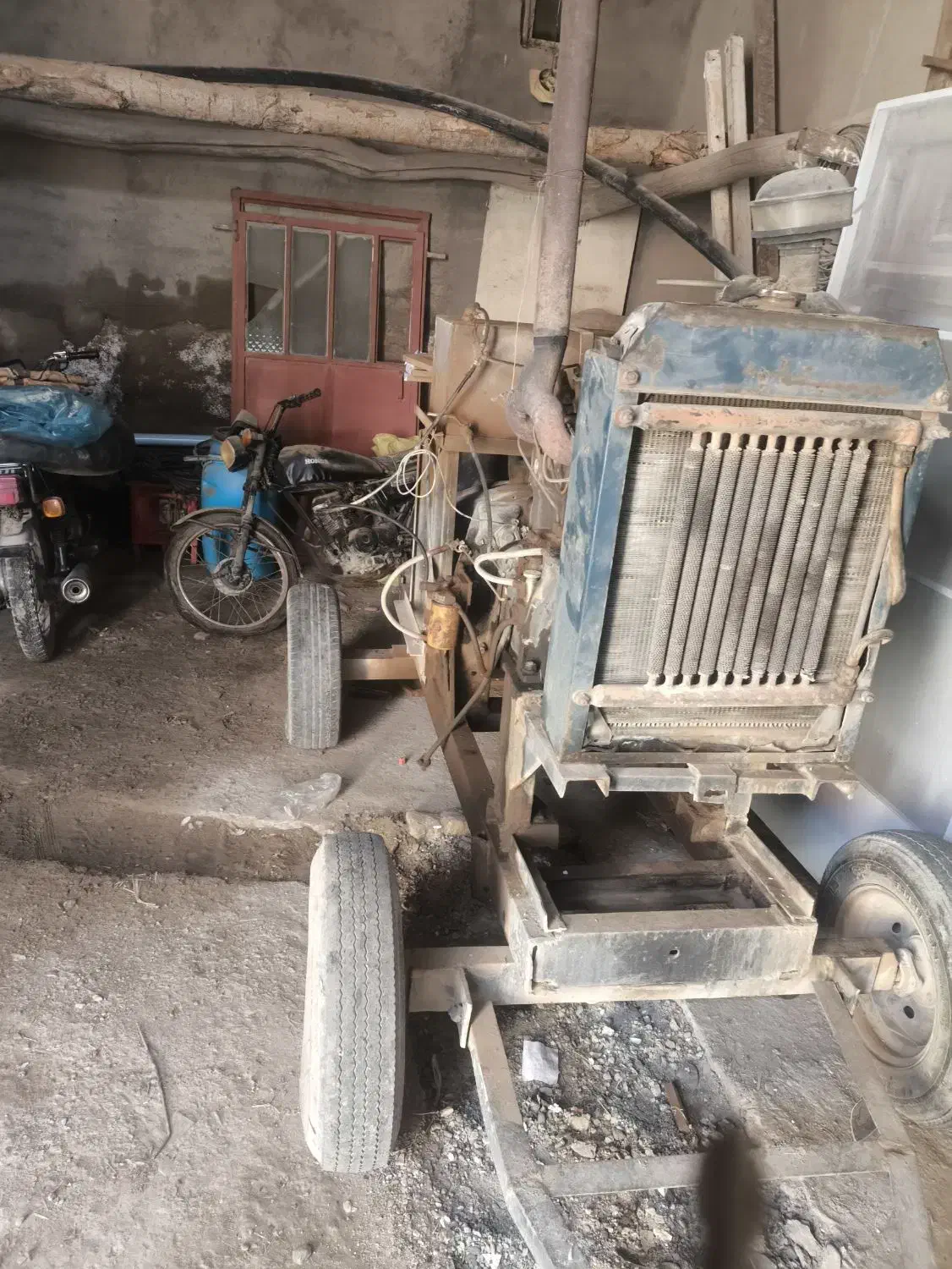 دیزل ژنراتور|ماشین‌آلات صنعتی|خنجین, |دیوار