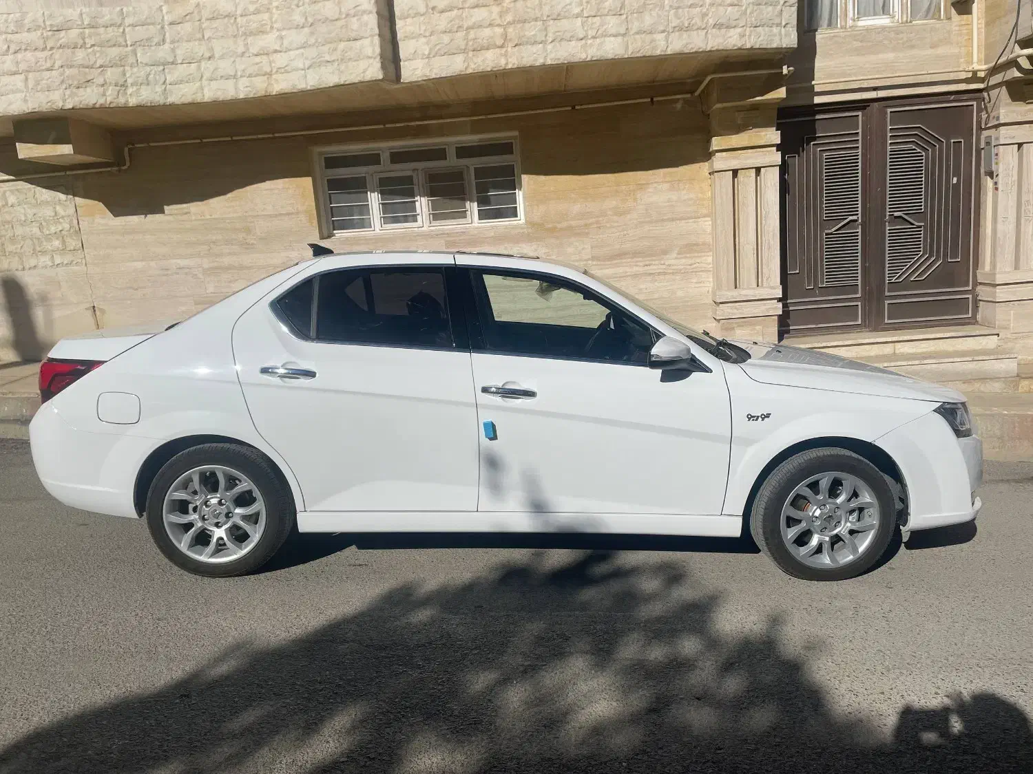 دنا پلاس توربو اتومات اپشنال مدل 1404|خودرو سواری و وانت|بانه, |دیوار