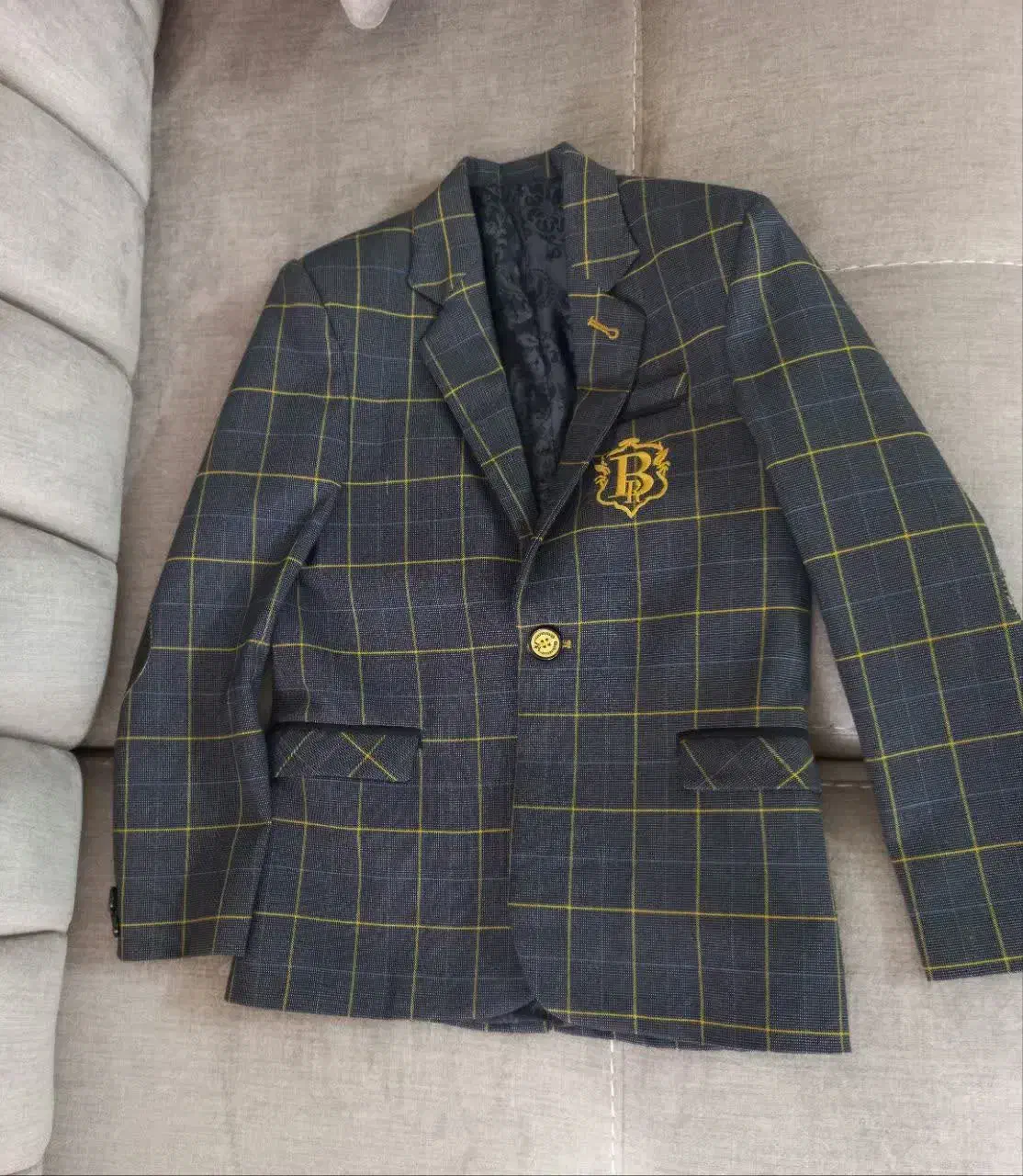 لباس نو|کفش و لباس بچه|حمیدیا, |دیوار