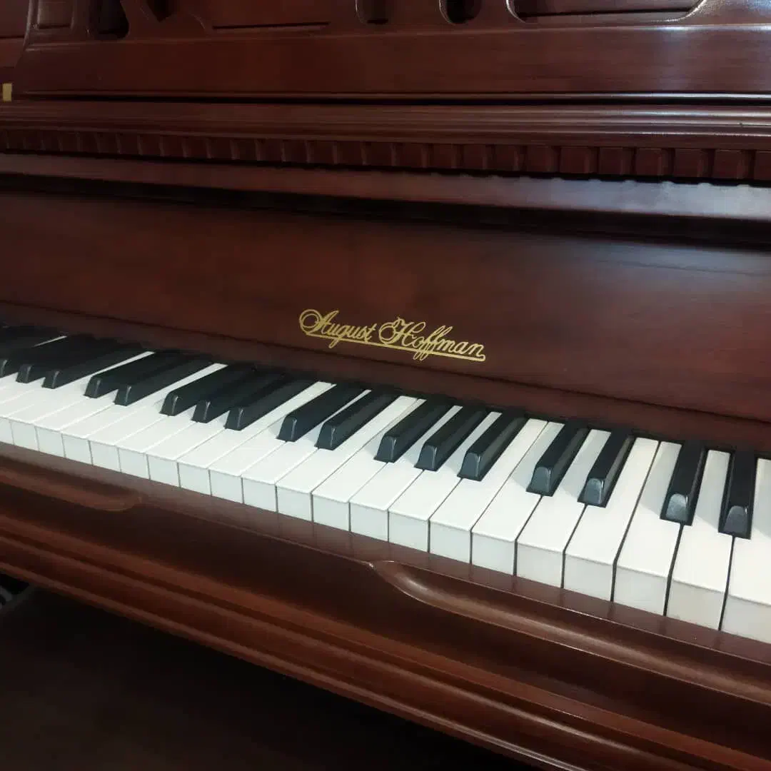 پیانو آکوستیک آگوست هافمن|پیانو، کیبورد، آکاردئون|تهران, خواجه نصیر طوسی|دیوار