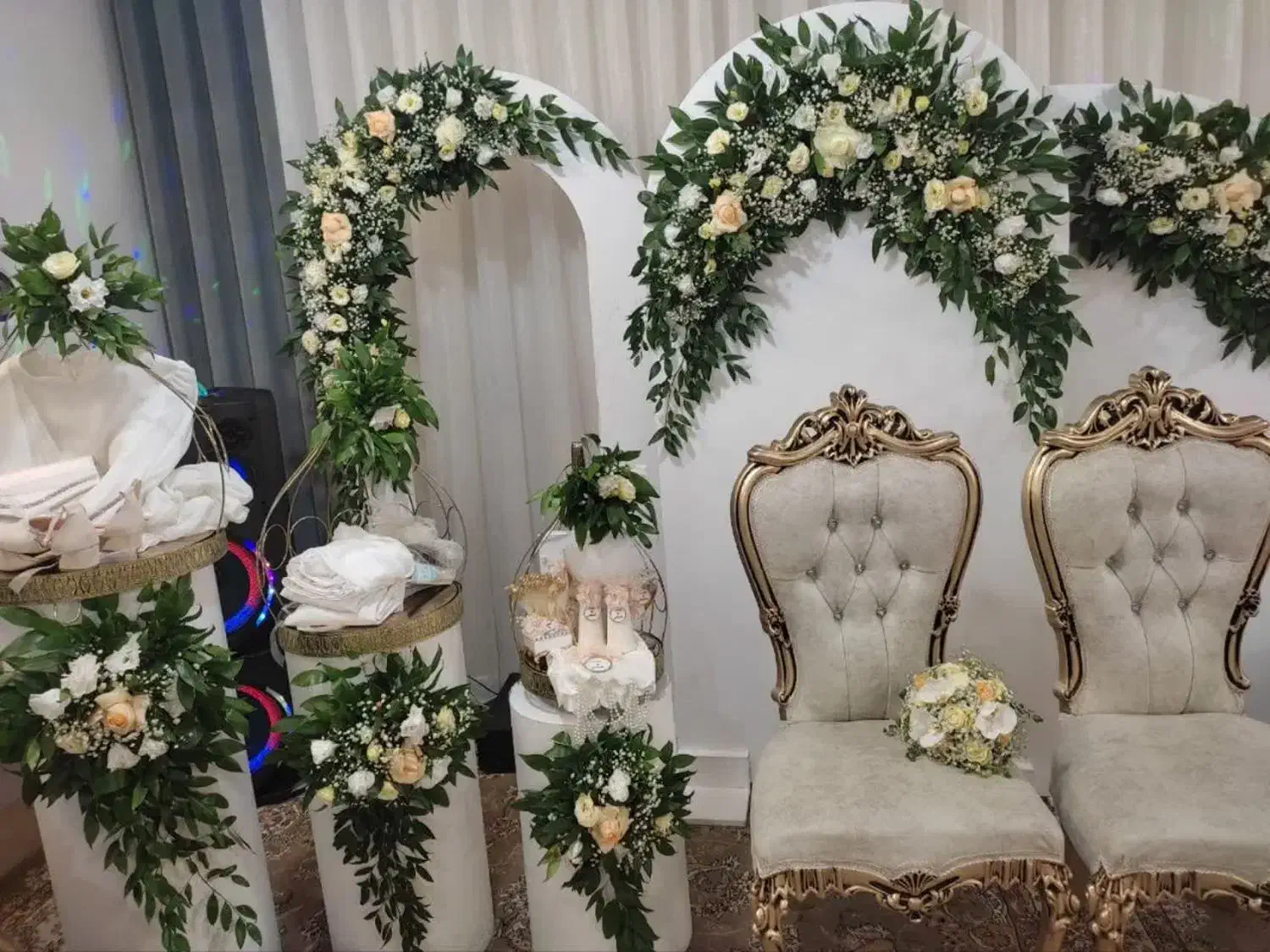 گل ارایی مراسمات تولد عروسی عقد جشن و..|صنایع دستی و سایر لوازم تزئینی|قم, باغ شریفی|دیوار