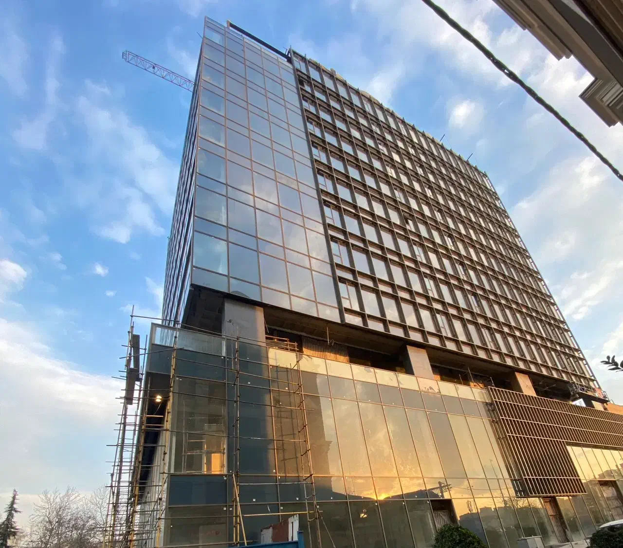 بهترین تجاری فرشته ۱۰۵متر|اجارهٔ مغازه و غرفه|تهران, الهیه|دیوار