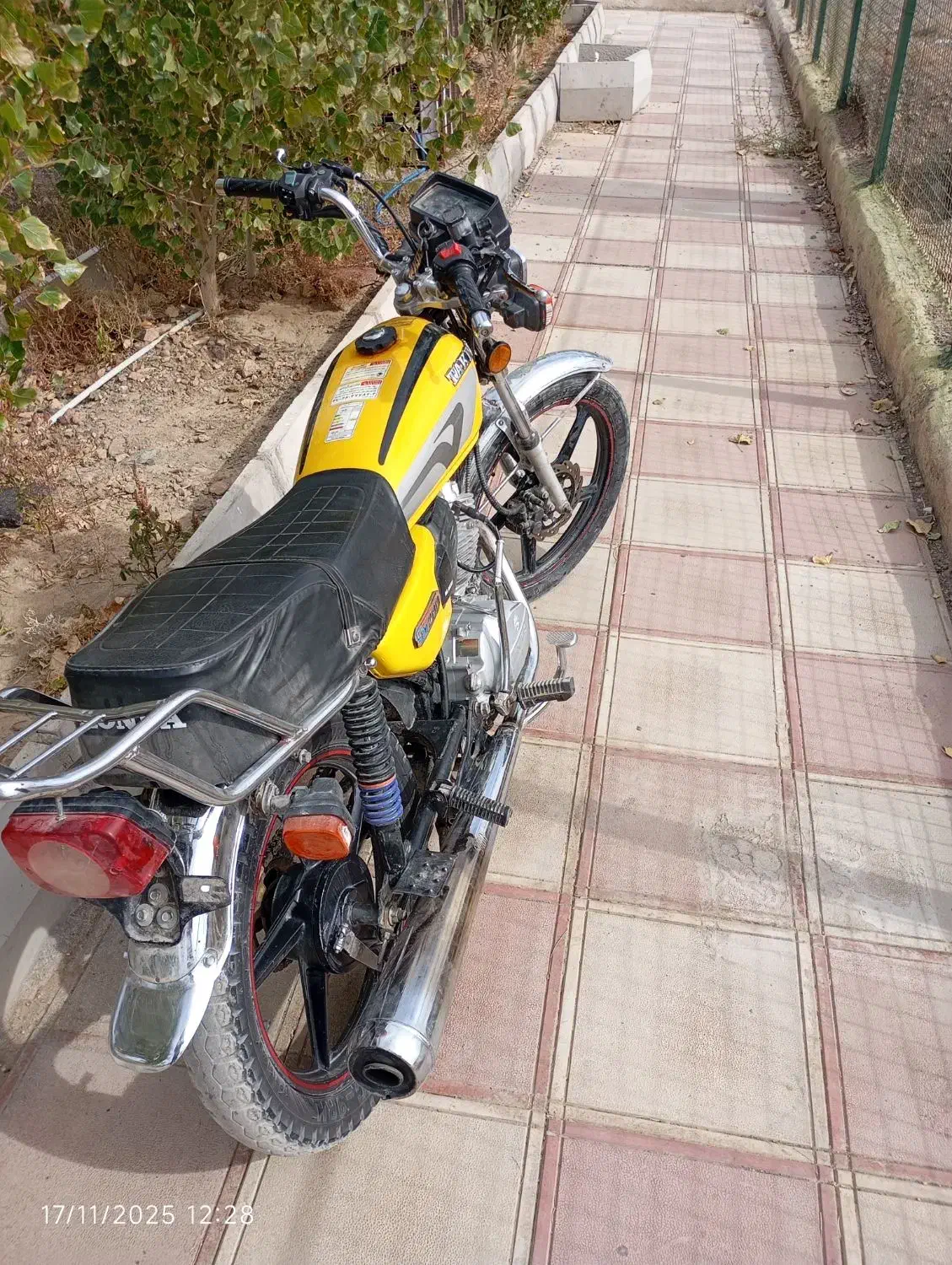 موتور 200|موتورسیکلت|ارزوئیه, |دیوار