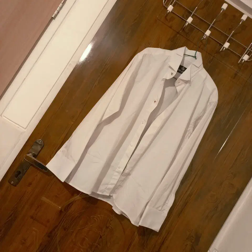 مانتو|لباس|حمیدیا, |دیوار