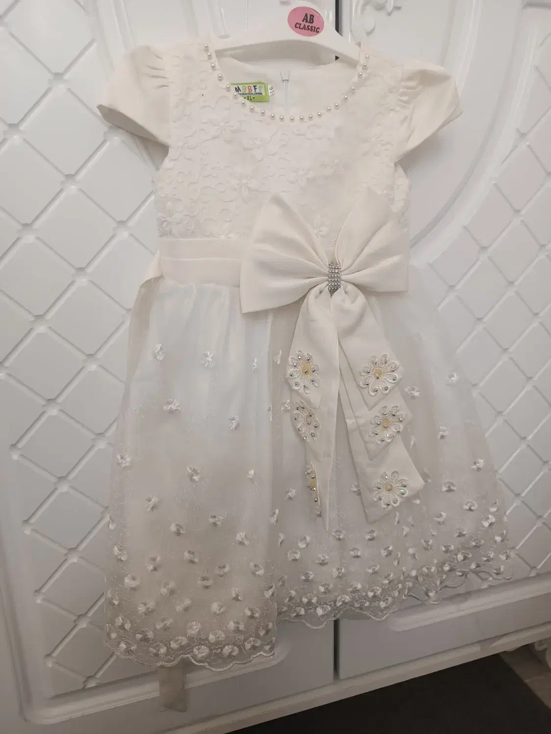 لباس دخترونه|کفش و لباس بچه|اصفهان, زاجان|دیوار