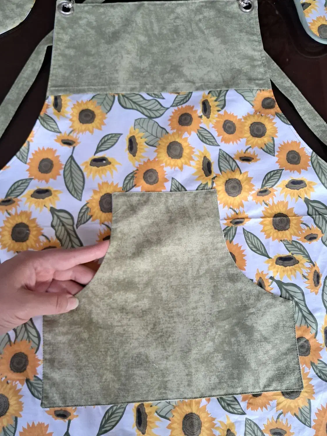 سرویس آشپزخونه آفتابگردان با ۲۰درصد تخفیف|سفره، حوله، دستمال آشپزخانه|اراک, |دیوار