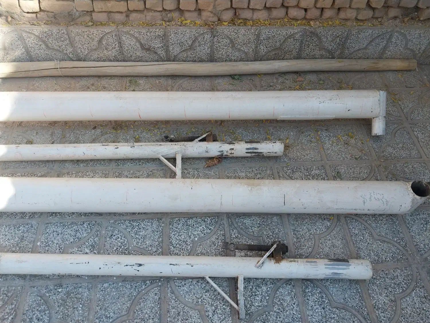 دار قالی ۲ و نیم|ابزارآلات|فرح دشت, |دیوار