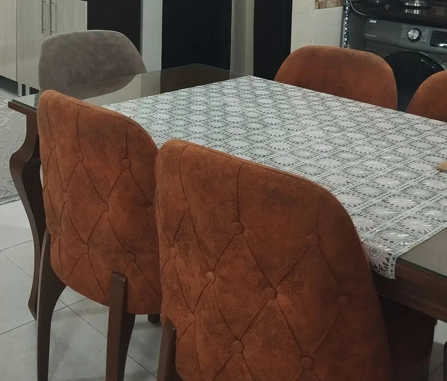 غذاخوری ۶ نفره|میز و صندلی غذاخوری|نیشابور, هفده شهریور|دیوار