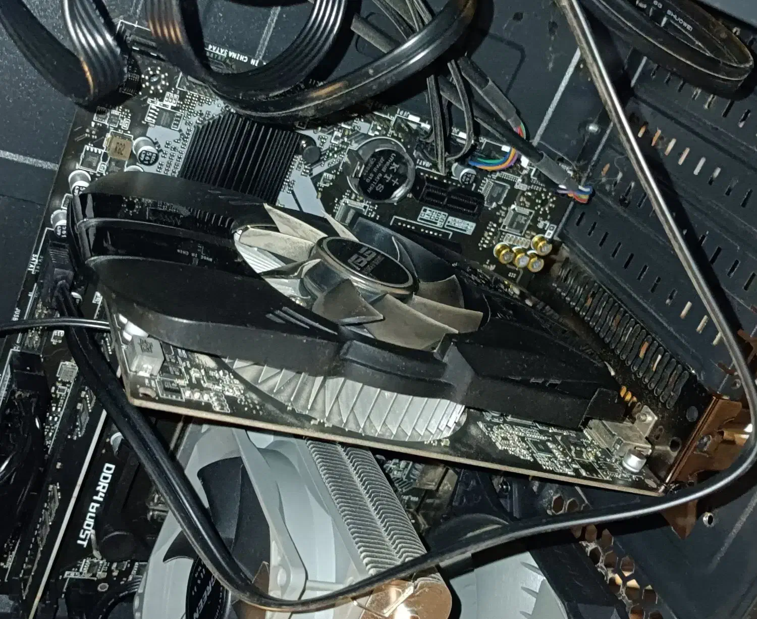 گرافیک 1050 ti 4gb|قطعات و لوازم جانبی رایانه|رشت, بلوار گیلان|دیوار