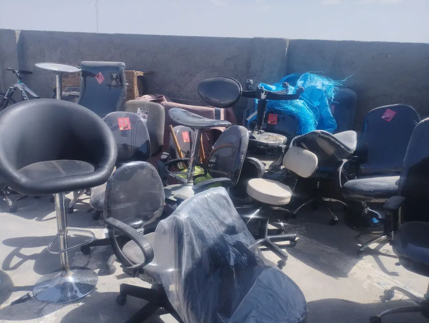 صندلی‌ومیزارایش‌ومیزبیمارستانی|صندلی و نیمکت|زاهدان, |دیوار