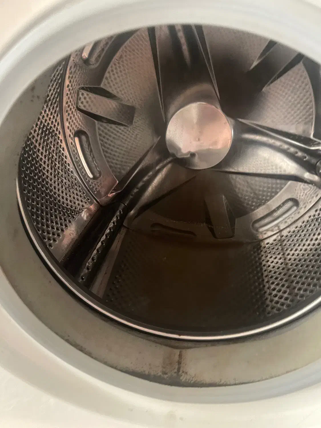 ماشین لباسشویی ابسال|ماشین لباسشویی و خشک‌کن لباس|رشت, جهاد|دیوار