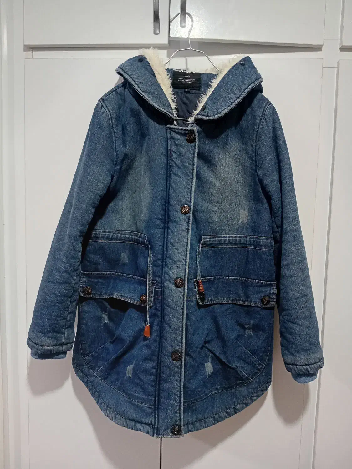 چند عدد پالتو و کاپشن|لباس|تبریز, |دیوار