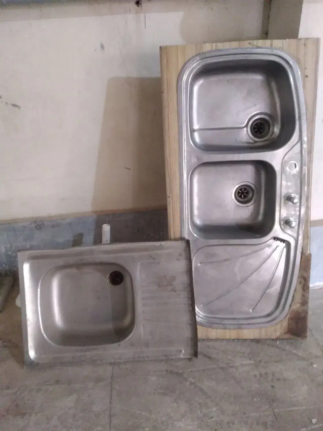 دو عدد سینک استیل / فروش فوری|مصالح و تجهیزات ساختمان|پرند, فاز ۵|دیوار