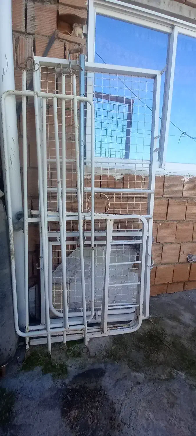 تخت بیمار|پزشکی|گرگان, |دیوار