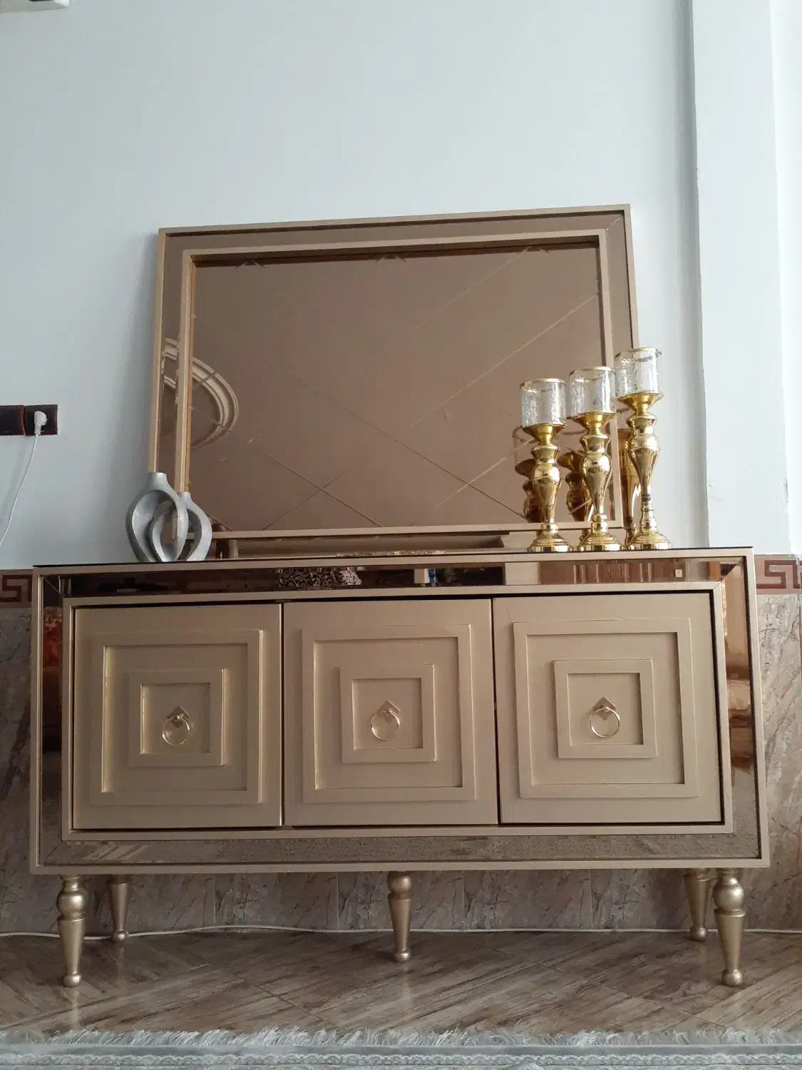 آیینه کنسول و میز تلوزیون ست|بوفه، ویترین، کنسول|ورامین, خیر آباد|دیوار