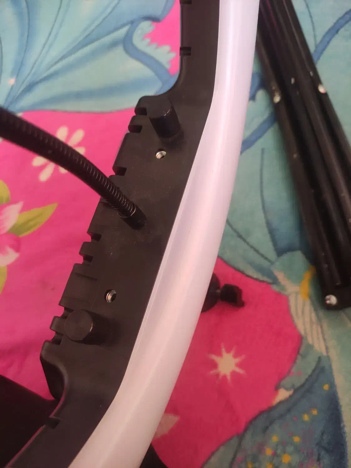 رینگ لایت|دوربین عکاسی و فیلم‌برداری|مشهد, پارک کوهستان|دیوار