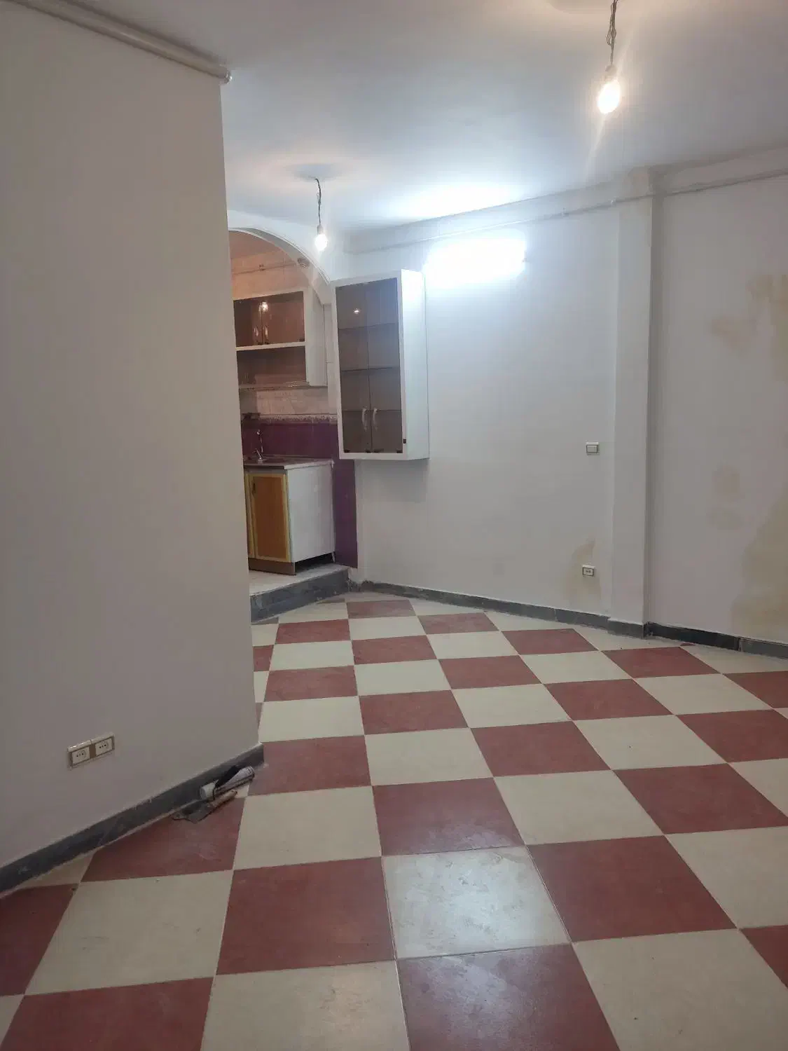 اجاره واحد  اداری تجاری 43 متری بدون اتاق|اجارهٔ دفتر کار، اتاق اداری، مطب|نهاوند, |دیوار