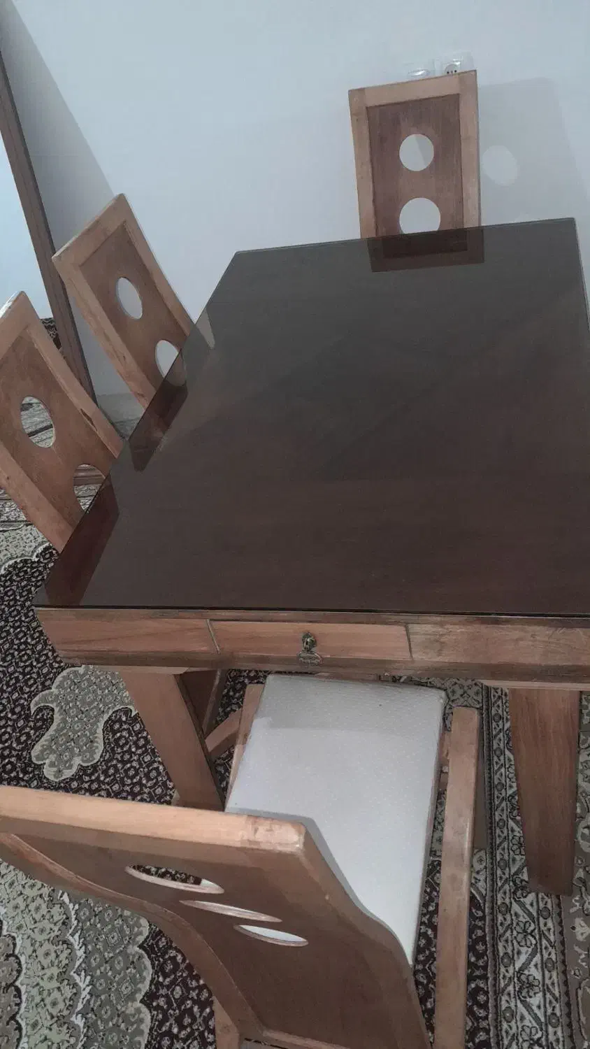 میز نهار خوری|میز و صندلی غذاخوری|بجنورد, |دیوار