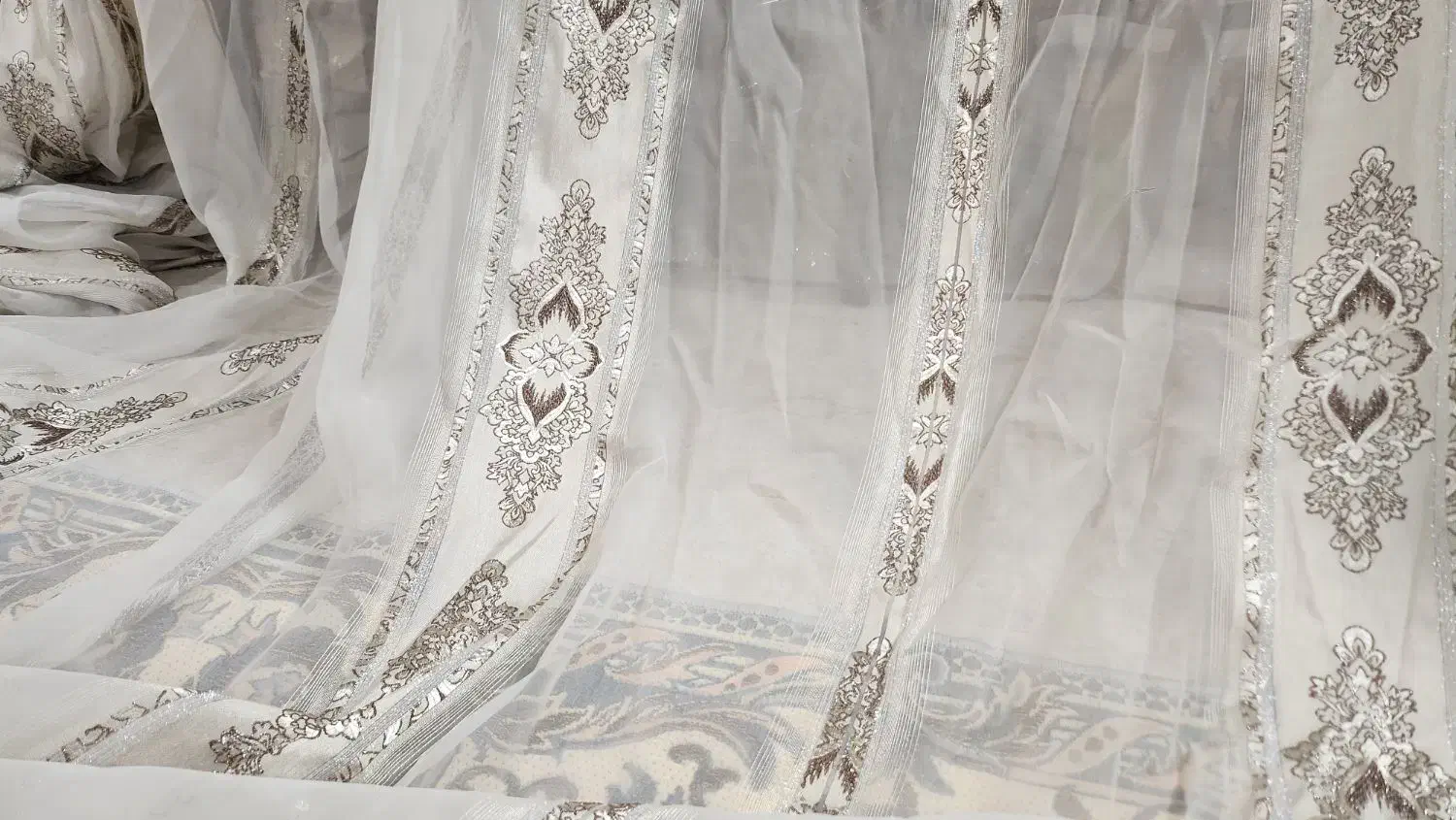 پرده زیبا وشکیل|پرده، رانر، رومیزی|مشهد, چهارچشمه|دیوار