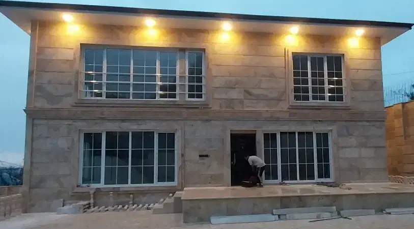 درب و پنجره دوجداره یو پی وی سی (upvc)|خدمات پیشه و مهارت|رشت, یخسازی|دیوار