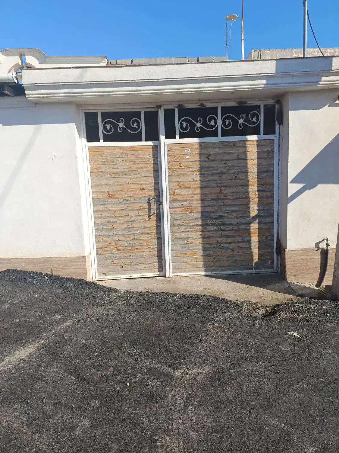 درب حیاطی ویلایی|مصالح و تجهیزات ساختمان|مینودشت, |دیوار