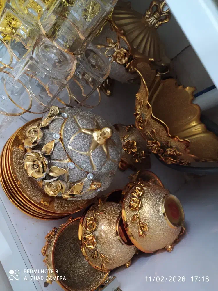 ظرف|سرویس روتختی|کرج, حصارک پایین|دیوار