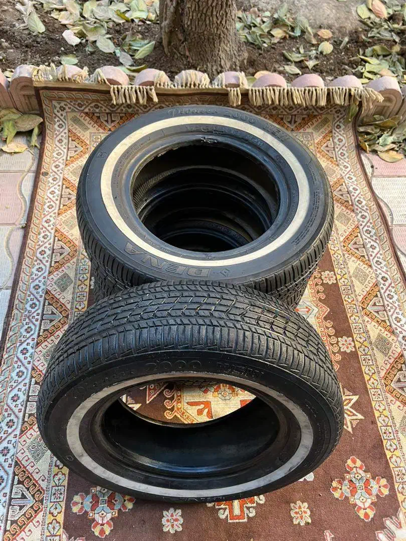 لاستیک دور سفید پیکان|قطعات یدکی و لوازم جانبی|بابل, |دیوار