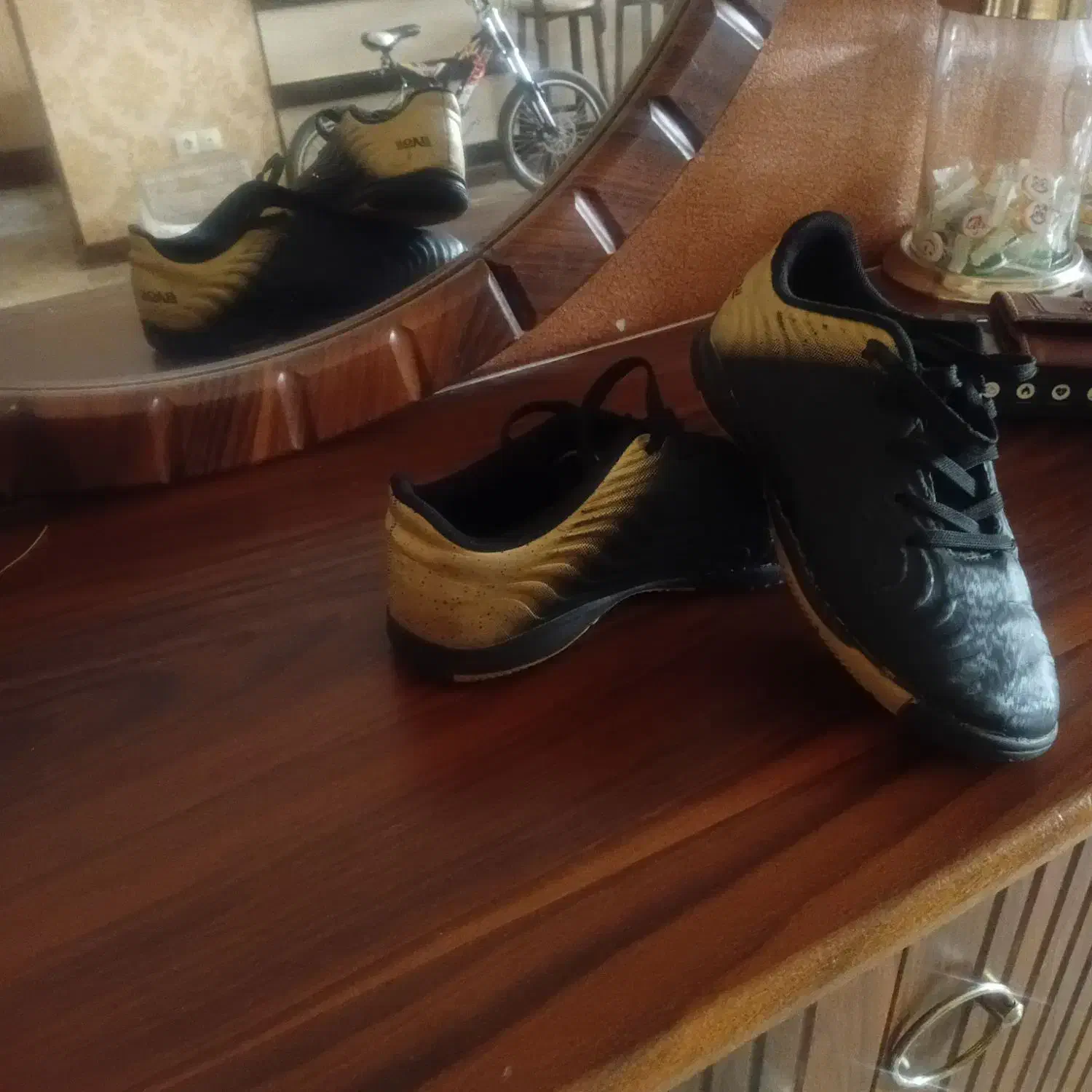 دو جفت کفش پسرانه|کفش و لباس بچه|صدرا-فارس, فاز ۱|دیوار